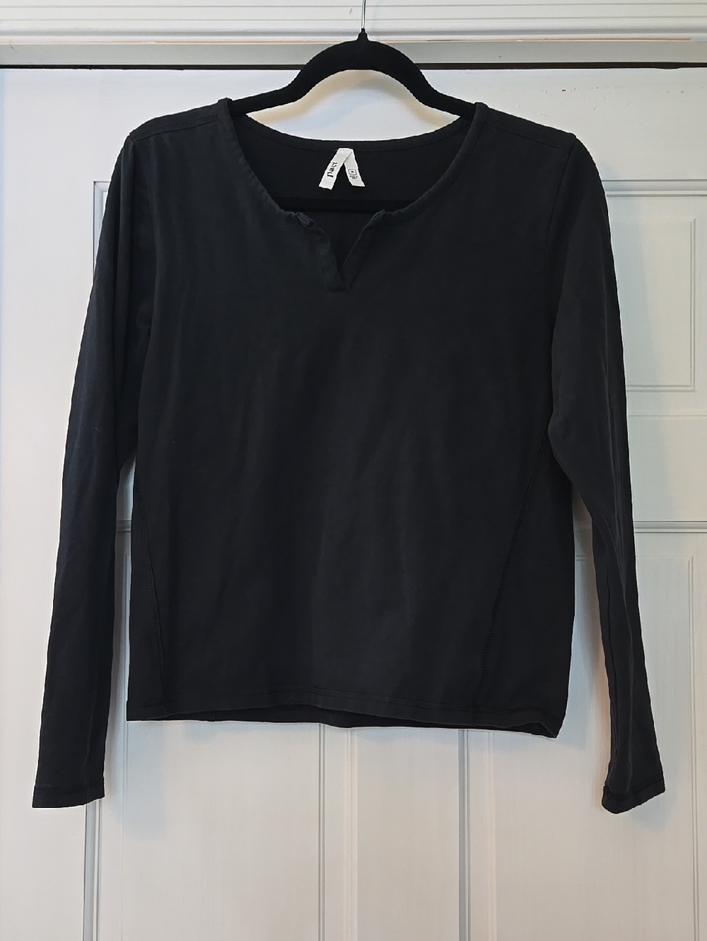 Pact Black Women's V Neck Long Sleeve Top